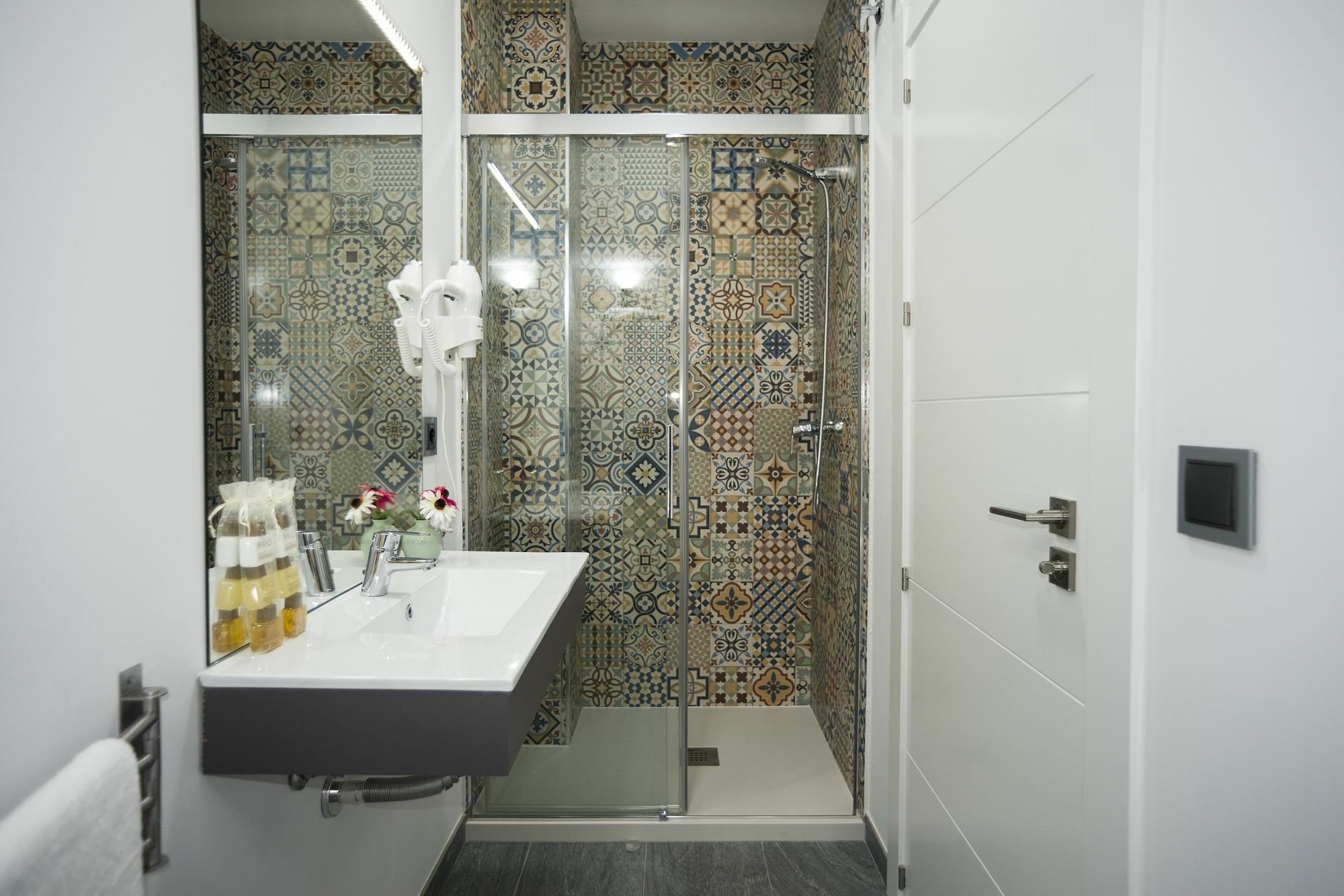 Algo Diferente Apartamentos กอร์โดบา ภายนอก รูปภาพ