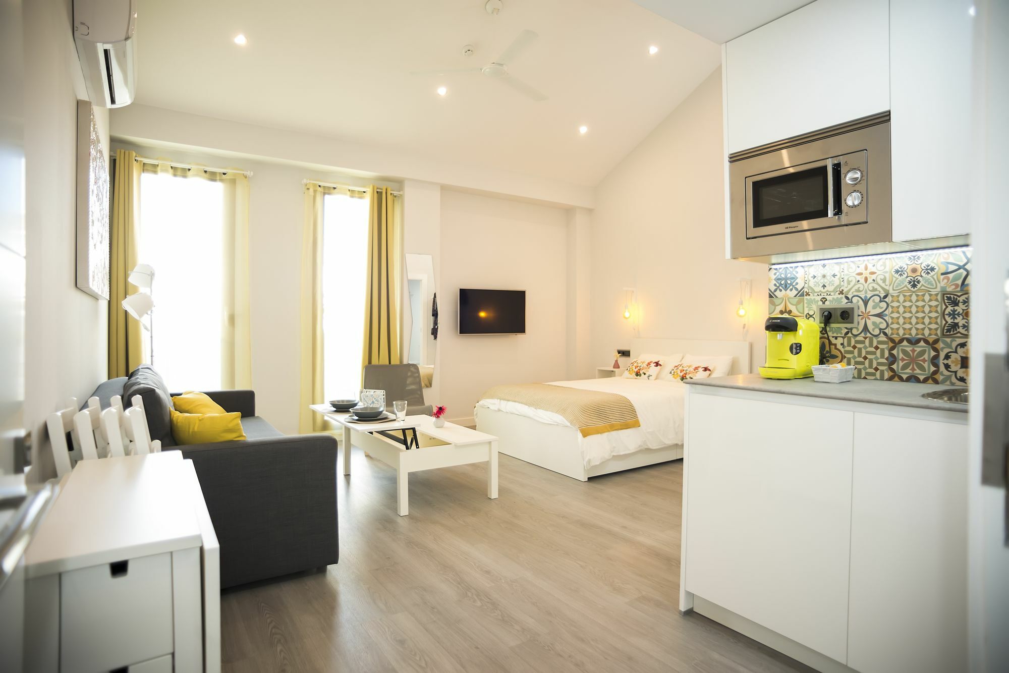 Algo Diferente Apartamentos กอร์โดบา ภายนอก รูปภาพ