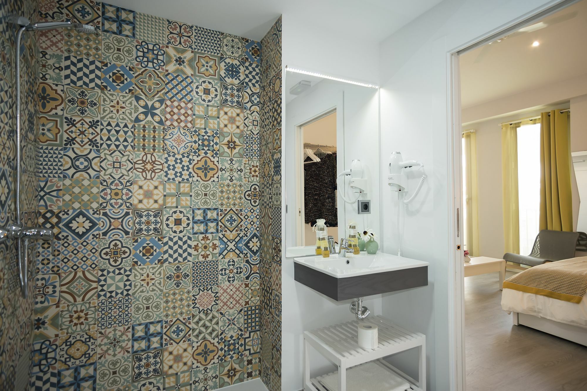 Algo Diferente Apartamentos กอร์โดบา ภายนอก รูปภาพ